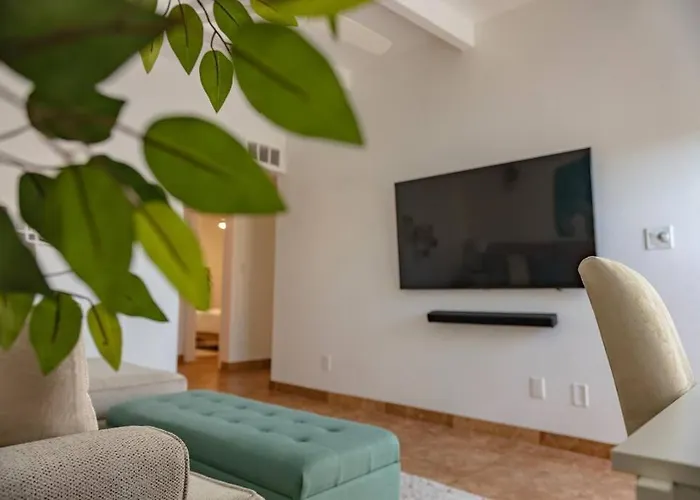 Apartament Cozy Townhouse In Uptown! *